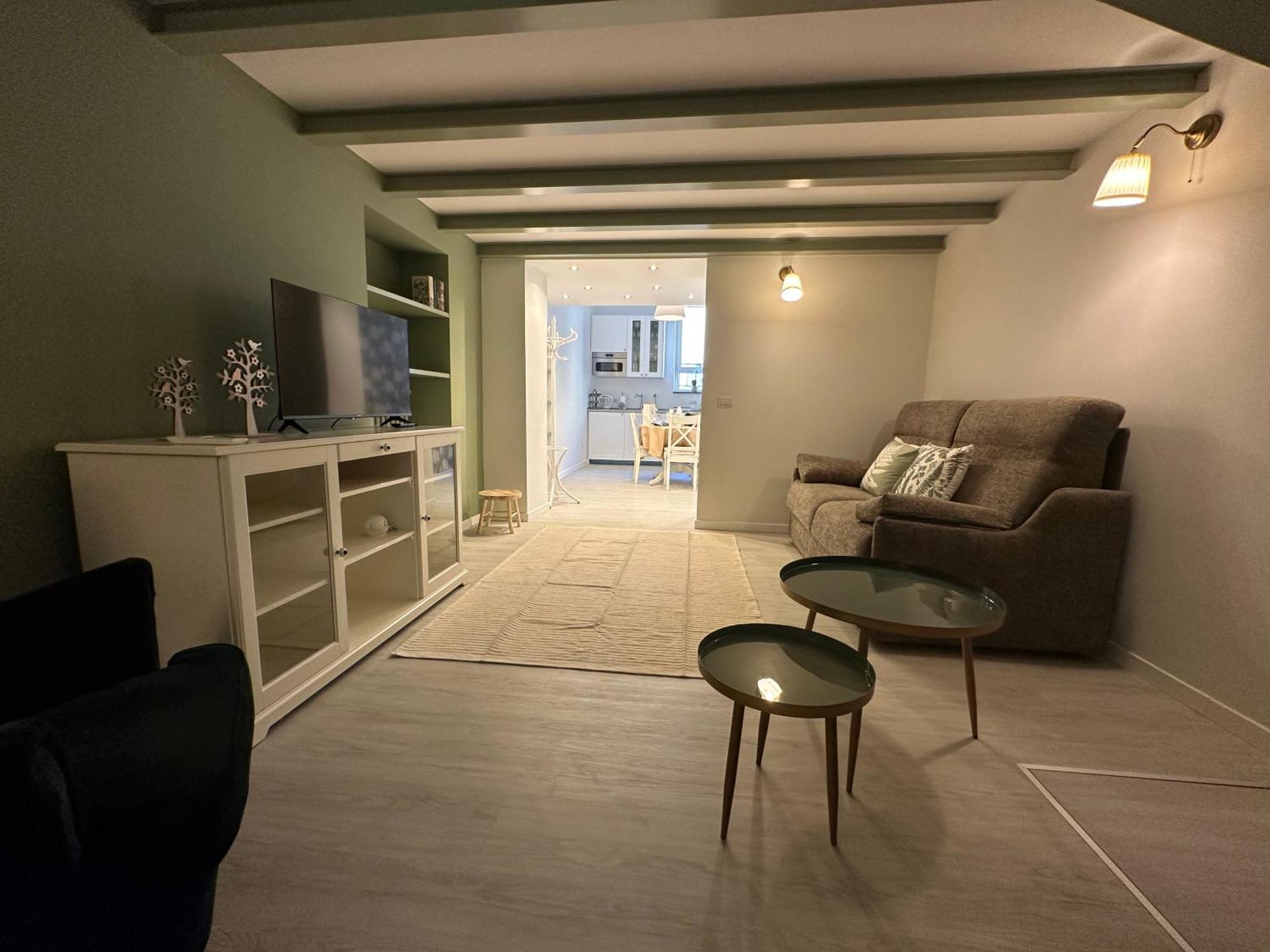 Flowers, A Cozy Suite In Milano Ngoại thất bức ảnh